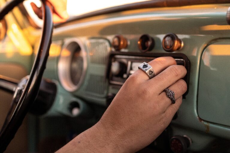 e1bb754ba0ee18543eba53d5718641d3